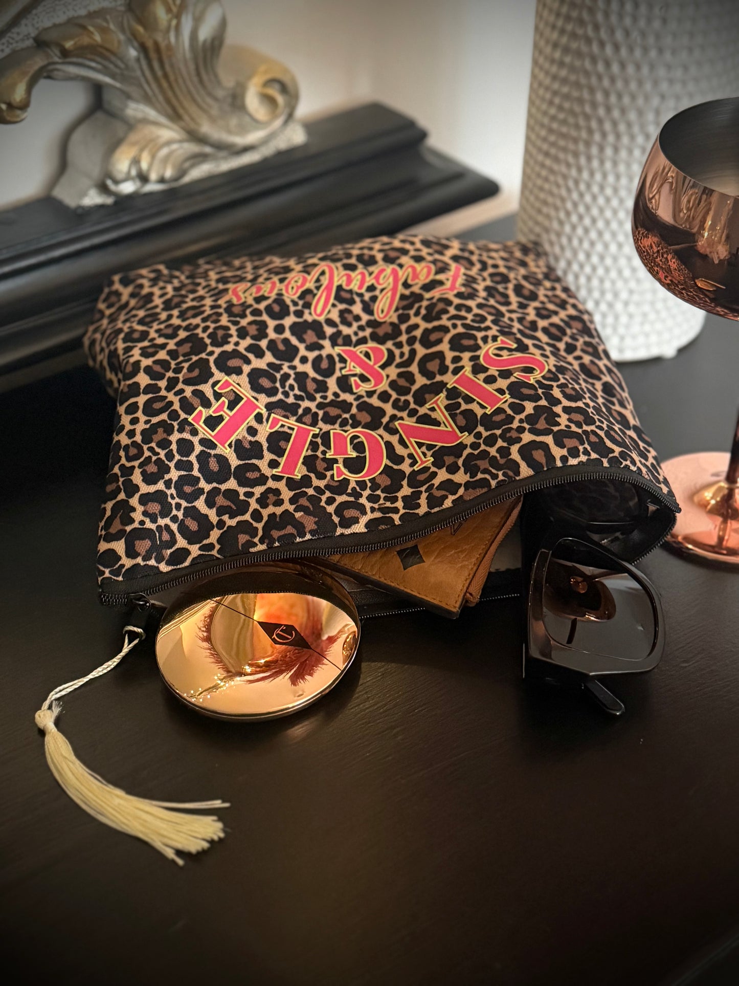 Kosmetiktäschchen im Leo-Look „Single & Fabulous“