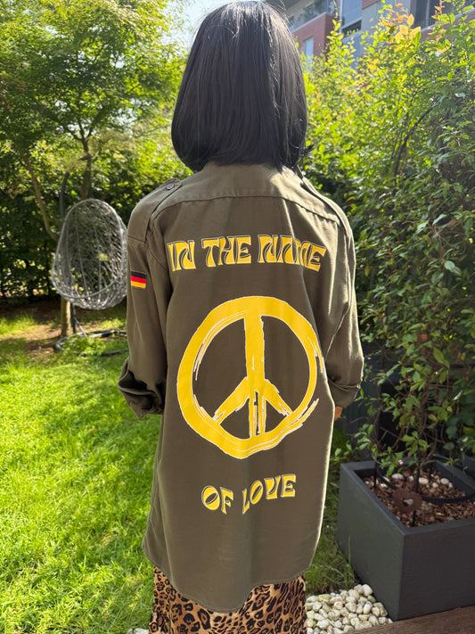 „In The Name Of Love“ Peace Shirt *Sale*