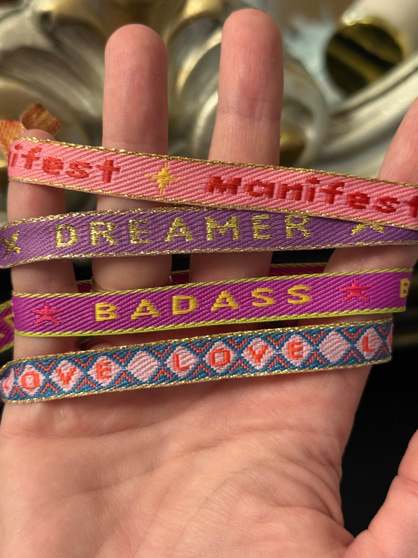Statement Schmuckband „Badass“