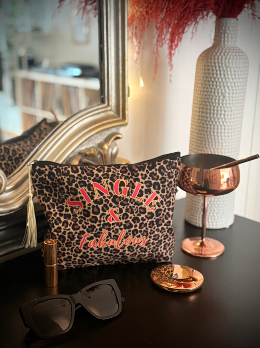 Kosmetiktäschchen im Leo-Look „Single & Fabulous“