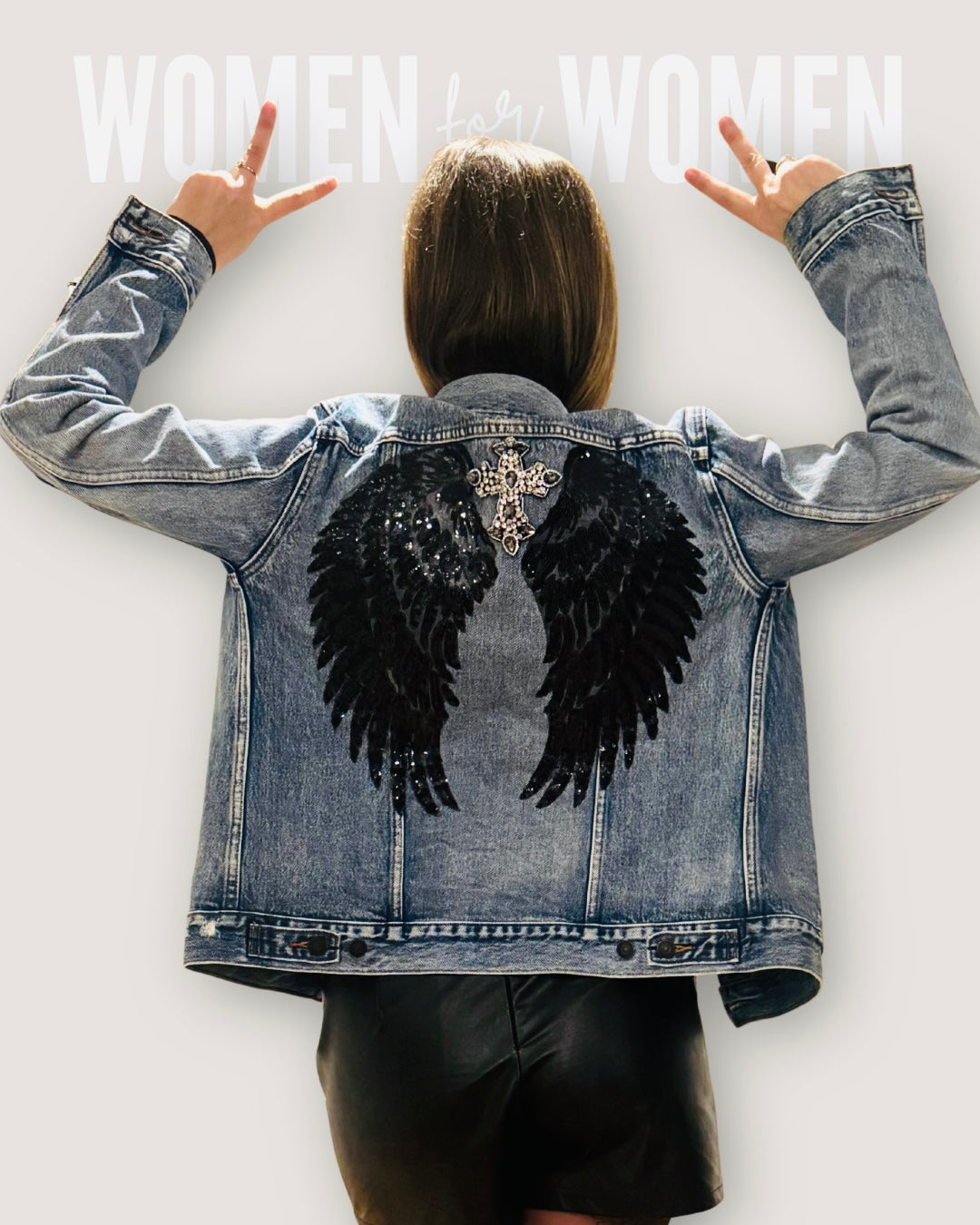 Premium Jeansjacke mit Pailletten-Veredlung in Gr. M