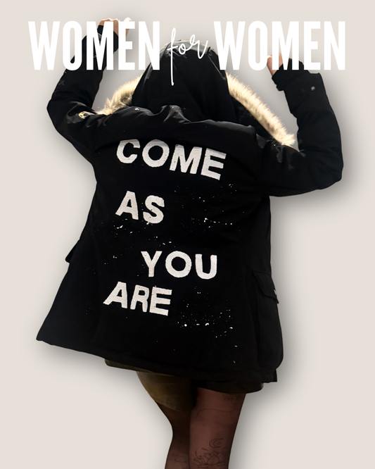 Ultra warmer Winterparka im Street Art Design